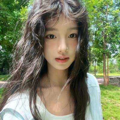 玉面桃花总相逢